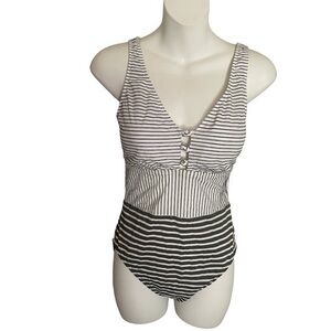LAUREN RALPH LAUREN gray striped cut out swimsuit size 6